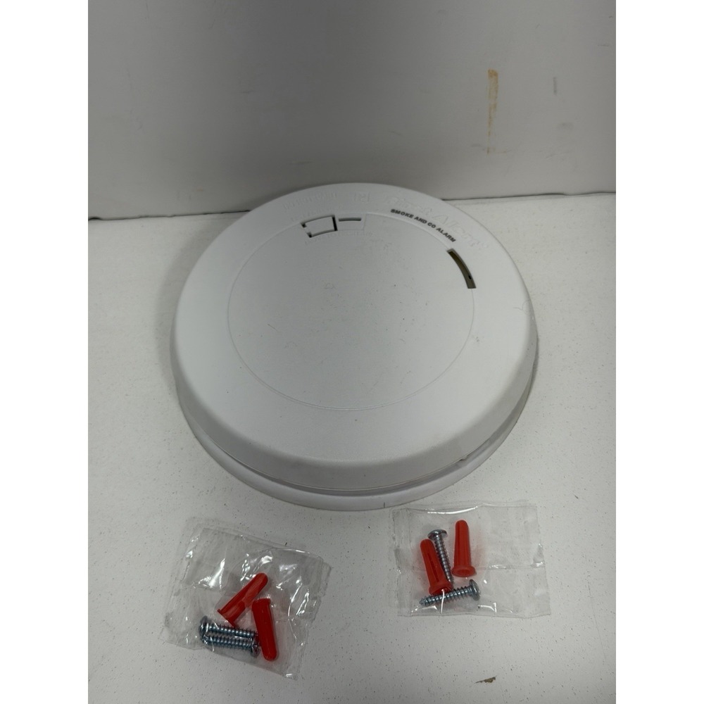 First Alert Smoke Alarm & Carbon Monoxide Alarm Voice Alerts #PC1210 Smoke